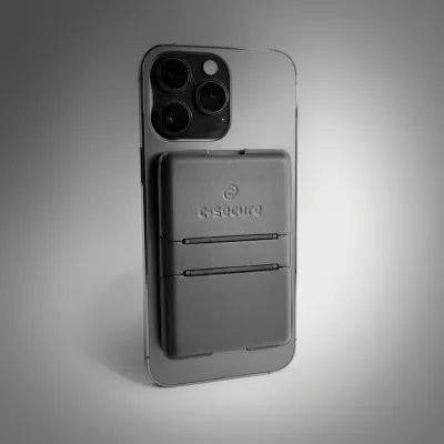 C-Secure MagSafe phone wallet