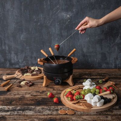 BOSKA Electric Party Fondue Set - 2.3L (EU Type F)