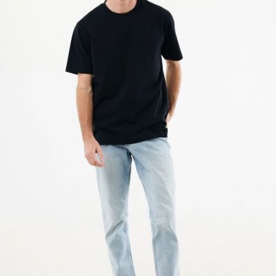 IQONIQ Nikko heavyweight recycled cotton t-shirt