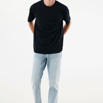 IQONIQ Nikko heavyweight recycled cotton t-shirt