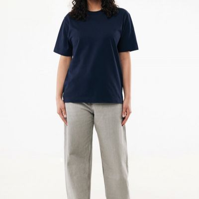 IQONIQ Nikko heavyweight recycled cotton t-shirt