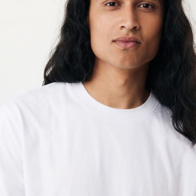 IQONIQ Nikko heavyweight recycled cotton t-shirt