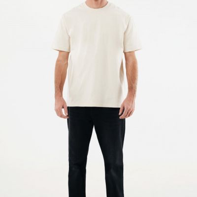 IQONIQ Nikko heavyweight recycled cotton t-shirt