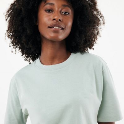 IQONIQ Nikko heavyweight recycled cotton t-shirt