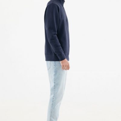IQONIQ Elgon recycled cotton quarter zip sweater
