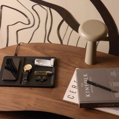 VINGA Timo RCS desk charger and accessory tray