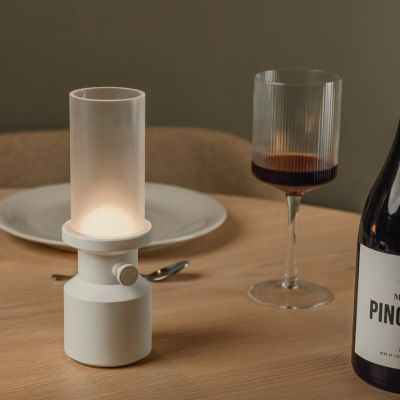 VINGA Niori RCS table lamp