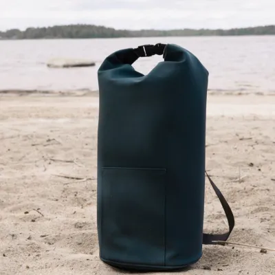 VINGA Baltimore RCS Roll-top cooler bag