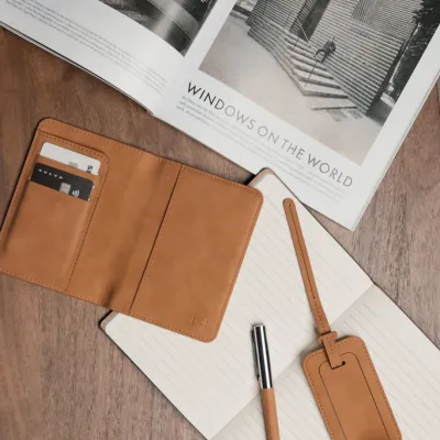 VINGA Bosler RCS RFID passport cover