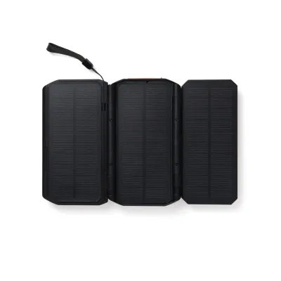 Nordic Drift Titan 10.000mAh solar powerbank with 3 panels