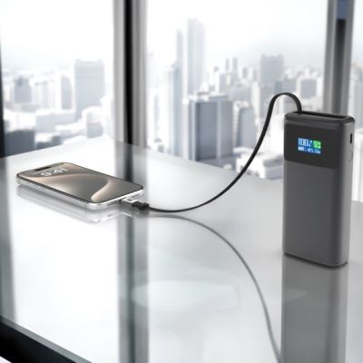 Quantum RCS ultra-fast PD45W 10.000mAh powerbank with screen