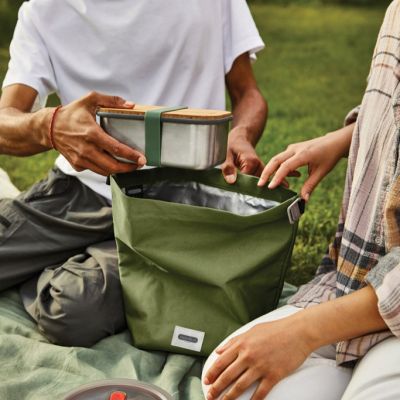 Black+Blum 6.7L insulated Lunch/Cooler Bag