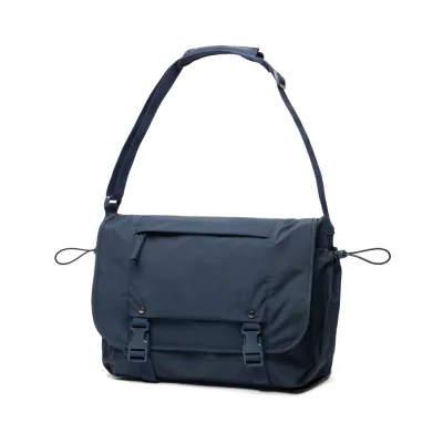 KENTO URBAN RCS recycled nylon 15.6 inch Messenger