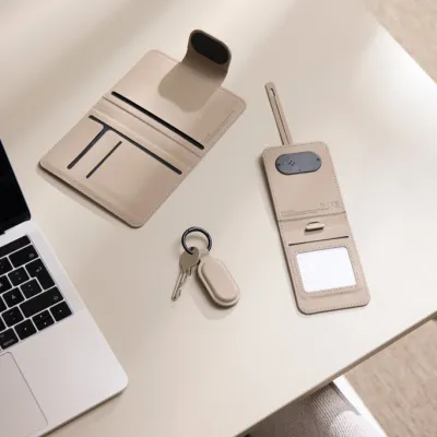 VINGA Baltimore RCS Passport Cover With Finder Dual