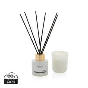 Ukiyo candle and fragrance sticks gift set